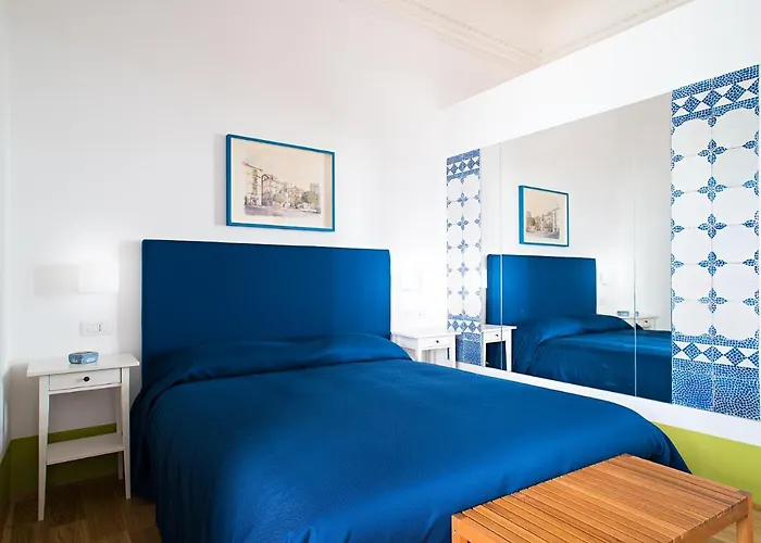 Donna Giulia, Luxury House